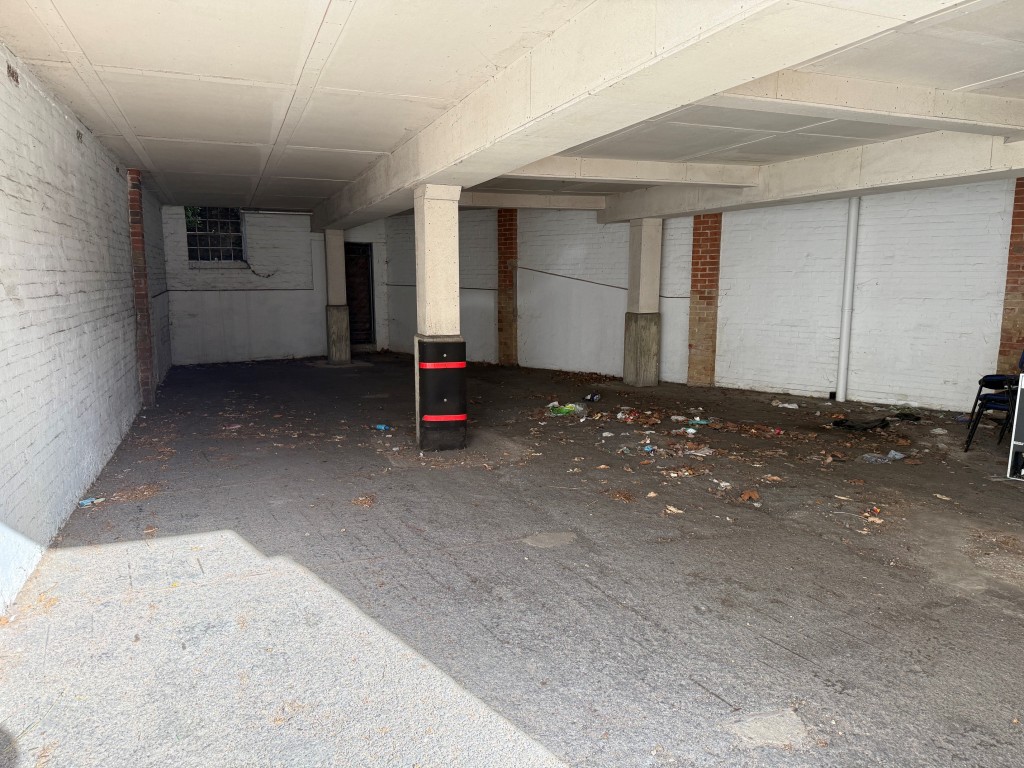 Lot: 69 - TOWN CENTRE OFFICE BUILDING WITH PARKING - Undercroft parking area